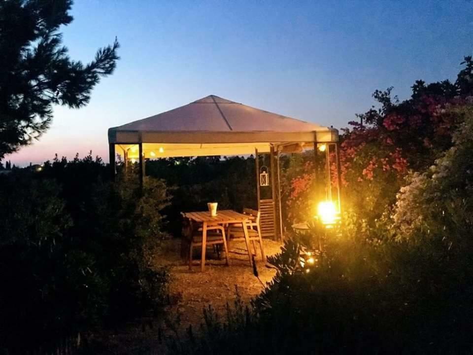 Aegina'S Oasis Villa ภายนอก รูปภาพ
