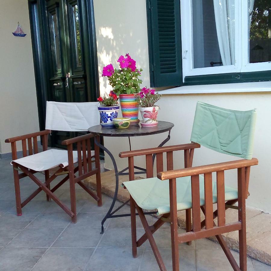 Aegina'S Oasis Villa ภายนอก รูปภาพ