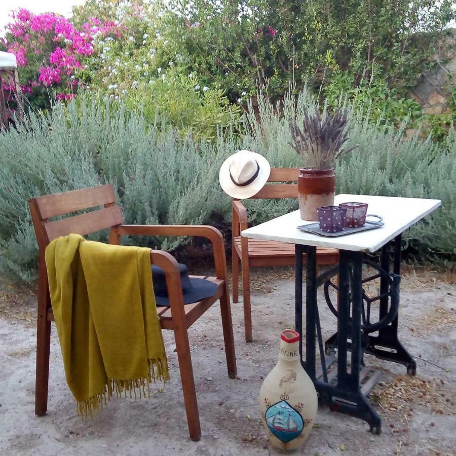 Aegina'S Oasis Villa ภายนอก รูปภาพ